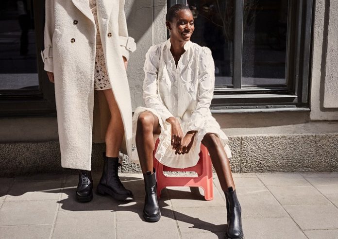 Koleksi H&M Fall Fashion 2020 Tunjukkan Keindahan Materi Daur Ulang Koleksi H&M Fall Fashion 2020 Tunjukkan Keindahan Materi Daur Ulang