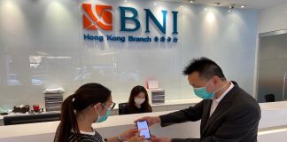 Lewat HP Kini Bisa Kirim Uang ke Luar Negeri