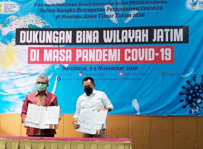 Pemprov Jatim dan Kemenkes RI Saling Serahkan BMN dan BMD