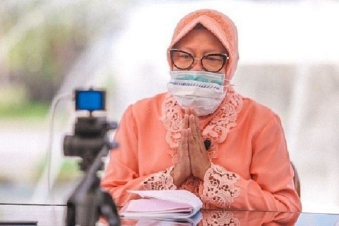 Wali Kota Risma Keluarkan 2 SE Sekaligus Jelang Libur dan Cuti Bersama 2020 Wali Kota Risma Keluarkan 2 SE Sekaligus Jelang Libur dan Cuti Bersama 2020