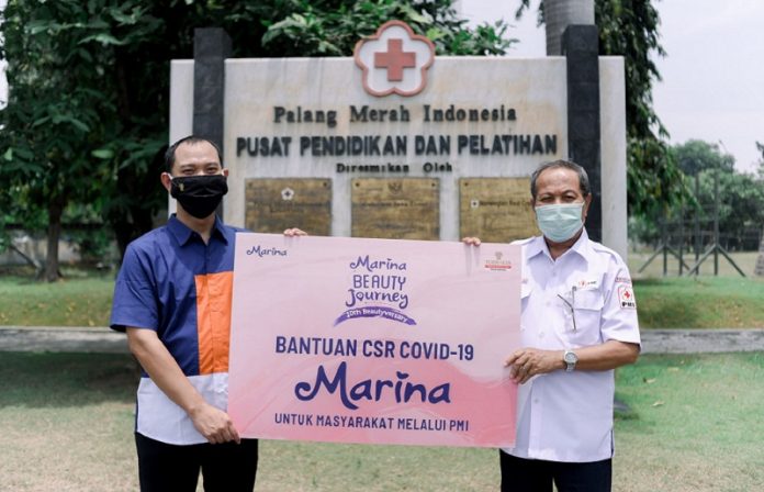 Marina Donasikan 18.000 Produk Marina Body Wash pada Palang Merah Indonesia