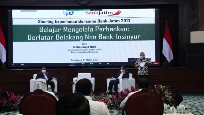 Bank Jatim Gelar Refreshment Perbankan untuk Bangun Motivasi Karyawan Bank Jatim Gelar Refreshment Perbankan untuk Bangun Motivasi Karyawan