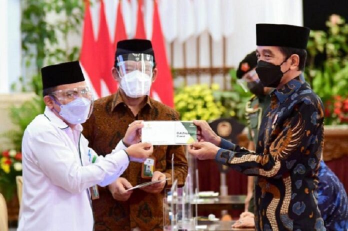 Presiden Serahkan Zakat dan Luncurkan Gerakan Cinta Zakat