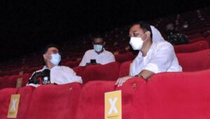 Wali Kota Surabaya Tinjau Pembukaan Bioskop dan Minta Pengelola Tegas Soal Prokes