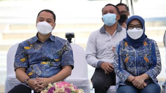 Sambut HUT Surabaya ke-728, Wali Kota Gelar Lomba Promosi Produk UMKM Bagi Kepala OPD dan Camat