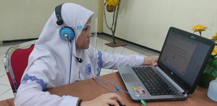 SMP Al Falah Deltasari Adakan Class Meeting Secara Virtual Untuk Tetap Tumbuhkan Minat Bakat Siswa SMP Al Falah Deltasari Adakan Class Meeting Secara Virtual Untuk Tetap Tumbuhkan Minat Bakat Siswa