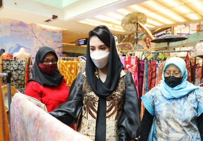 Ketua Dekranasda Jatim : Pelaku UMKM adalah Pahlawan Bangkitnya Ekonomi Jatim