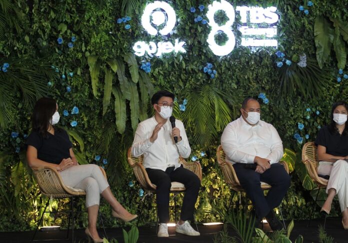 Gojek dan TBS Berkolaborasi Bangun Ekosistem Kendaraan Listrik R2 di Indonesia Gojek dan TBS Berkolaborasi Bangun Ekosistem Kendaraan Listrik R2 di Indonesia