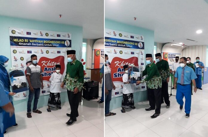 BSI Kolaborasi dengan Laznas BSMU Bantu Khitanan Massal di Bojonegoro