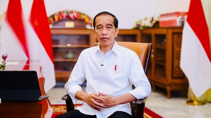 Presiden Pastikan Pemberian Vaksin Covid-19 Dosis Ketiga Gratis Presiden Pastikan Pemberian Vaksin Covid-19 Dosis Ketiga Gratis