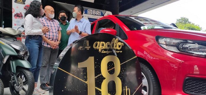 Anniversary Ke-18 Apollo Gadget Store Berikan Hadiah Mobil