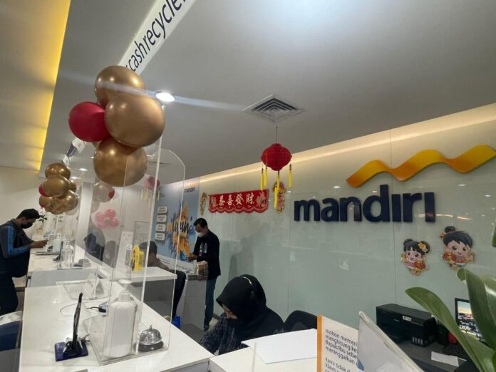 Kredit (Retail) Bank Mandiri Jawa Timur Tumbuh 11% Kredit (Retail) Bank Mandiri Jawa Timur Tumbuh 11%