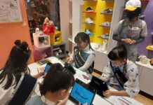 KidZania Surabaya Hadirkan Wahana Baru Adu Kreatif Desain Sepatu KidZania Surabaya Hadirkan Wahana Baru Adu Kreatif Desain Sepatu