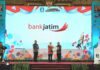 Bank Jatim Terima Penghargaan Sebagai Lembaga Pendukung Startup Jawa Timur Bank Jatim Terima Penghargaan Sebagai Lembaga Pendukung Startup Jawa Timur