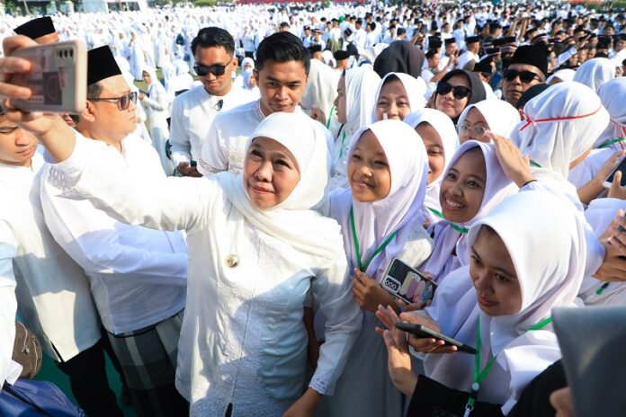 Gubernur Khofifah Dorong Santri Ambil Peran Cegah Perpecahan Akibat Suksesi 2024