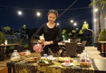 Begini Gaya Angkringan Bintoro di Grand Swiss-Belhotel Darmo