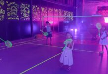 Lapangan Badminton Glow in the Duck ItikMinton Surabaya Jadi yang Pertama di Indonesia