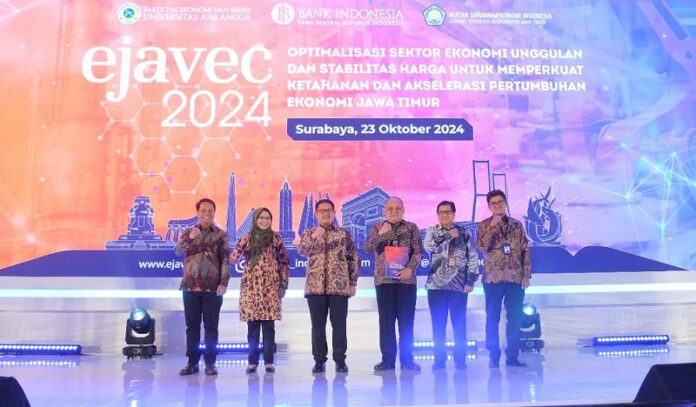BI Jawa Timur, FEB UNAIR dan ISEI Cabang Surabaya Koordinator Jawa Timur Kembali Gelar Conference & Winner Announcement dalam Rangkaian EJAVEC Forum 2024