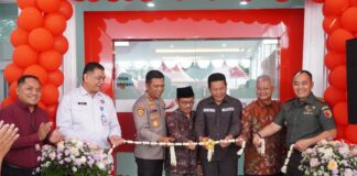 Penyerahan CSR Bank Jatim pada Pemkab Sidoarjo, Senin (5/5)