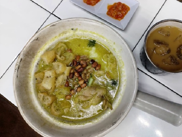 Bubur Bakar Claypot Kuah Kari - Teman Setia