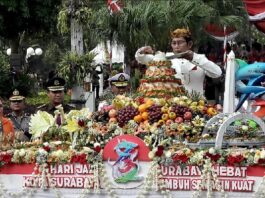 Ketua DPRD Kota Surabaya, Adi Sutarwijono