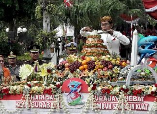 Ketua DPRD Kota Surabaya, Adi Sutarwijono