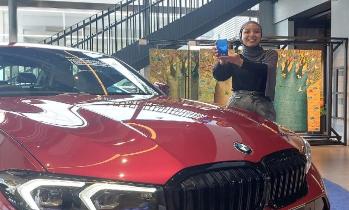 BMW Astra Surabaya Hadirkan "Festival of Joy": Memadukan Seni Lukis dan Wewangian Eksklusif