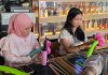 Semangat Kartini dalam Lilitan Balon: Perempuan Surabaya Asah Kreativitas di ARTOTEL Hayam Wuruk