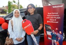 Kejutan Manis di Balik Tukar Poin: Pelanggan Setia Telkomsel Bawa Pulang Innova Zenix Kejutan Manis di Balik Tukar Poin: Pelanggan Setia Telkomsel Bawa Pulang Innova Zenix