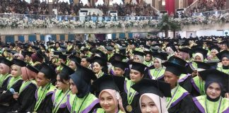 Semangat Pantang Menyerah dan Tiga Pesan Cak Hasan dalam Wisuda ke-120 Unesa