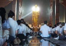 Penuh Khidmat, Ratusan Umat Buddha Rayakan Hari Raya Waisak 2570 B.E. di Vihara Dhammajaya Surabaya Penuh Khidmat, Ratusan Umat Buddha Rayakan Hari Raya Waisak 2570 B.E. di Vihara Dhammajaya Surabaya