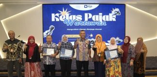 DJP Jatim I Gelar Kelas Pajak Wartawan: Perkuat Literasi, Paparkan Target Penerimaan hingga Langkah Penegakan Hukum DJP Jatim I Gelar Kelas Pajak Wartawan: Perkuat Literasi, Paparkan Target Penerimaan hingga Langkah Penegakan Hukum