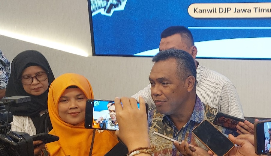 Kepala Kanwil DJP Jawa Timur I, Max Darmawan di sela-sela kegiatan Kelas Pajak Wartawan bertema “Menguatkan Literasi, Menjaga Akurasi” di Aula Kanwil DJP Jatim I, Surabaya, Jumat (31/7/2026)