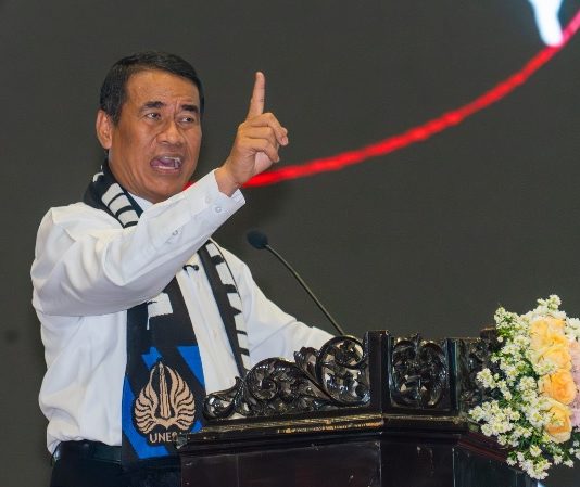 Dukung Swasembada Pangan, Kementan dan Unesa Berkolaborasi Kembangkan Benih Kedelai Unggul di Lahan 56 Hektare