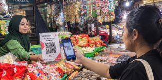 Sentuhan Digital di Pasar Keputran: Langkah BRI Regional Office Surabaya Permudah Transaksi Nontunai Sentuhan Digital di Pasar Keputran: Langkah BRI Regional Office Surabaya Permudah Transaksi Nontunai