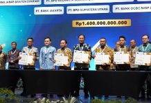 Perkuat Ekosistem Keuangan Syariah, Bank Jatim Catat Transaksi SiPA IDR Rp450 Miliar di ISEF 2026 Perkuat Ekosistem Keuangan Syariah, Bank Jatim Catat Transaksi SiPA IDR Rp450 Miliar di ISEF 2026