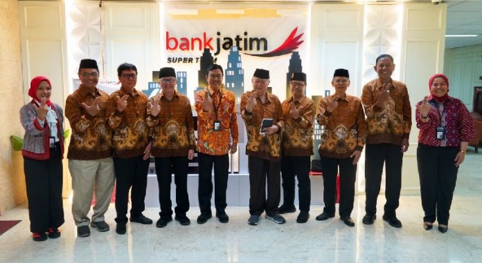 bjtm1 Bank Jatim Gandeng PWRI Jatim, Hadirkan Kartu Pintar Elektronis Anggota