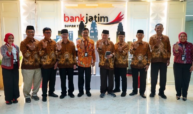 Bank Jatim Gandeng PWRI Jatim, Hadirkan Kartu Pintar Elektronis Anggota