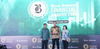 Perkuat Kinerja Bisnis dan Kualitas Layanan, Bank Jatim Borong Tiga Penghargaan Beruntun