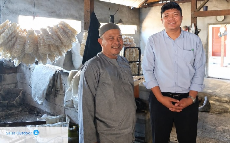 Meniti Bisnis Kerupuk di Surabaya: Kisah Herman Susilo Bersama BRI